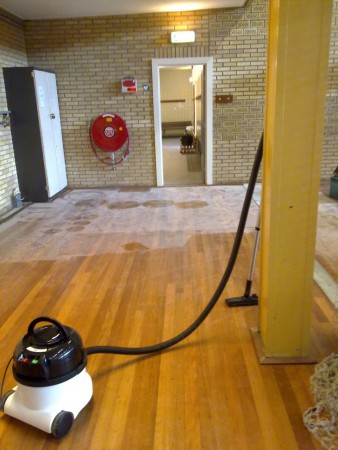 Sporthal schoonmaak